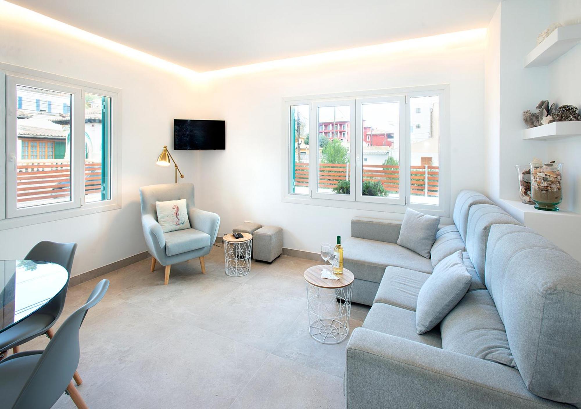 Owl Booking Villa Beach House Magdalena - 5 Min Walk To The Beach Cala de Sant Vicenc Exteriér fotografie